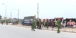 Thanh Hóa ra quân cao điểm giải tỏa các điểm họp chợ trái phép