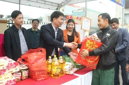 Phường Quảng Phú tổ chức chương trình “Tết nhân ái” Xuân Bính Ngọ 2026