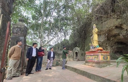 Đánh thức “Cánh quạ trắng” bên dòng sông Hoạt