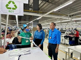 Chủ tịch công đoàn cơ sở gương mẫu, tâm huyết