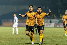 Chiến đấu quả cảm, Đông Á Thanh Hóa hòa “không tưởng” Nam Định trên sân nhà