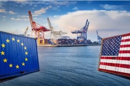 EU nối lại việc xem xét và phê chuẩn thỏa thuận thương mại với Mỹ