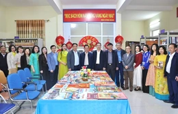 Xã Lưu Vệ khai trương phòng đọc sách, báo “Mừng Đảng - Mừng Xuân”
