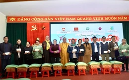 Cầu nối của những tấm lòng nhân ái