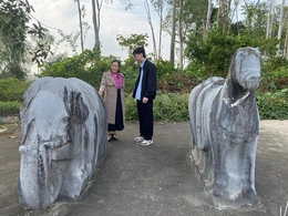 Kinh đô kháng chiến và trung hưng nhà Lê