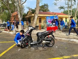 Mang tết đến mọi nhà