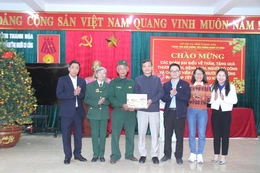 Công ty CP Mía đường Lam Sơn trao quà Tết nhân dịp Xuân Bính Ngọ 2026