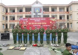 Sôi nổi hội thi gói bánh chưng “ Giữ hồn tết Việt - Ấm tình đồng đội”&nbsp;