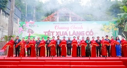 Rộn ràng không khí “Tết xưa làng cổ” Đông Sơn