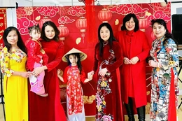 Tết Việt ở trời Âu - Bài cuối: Gần lắm, Tết quê!