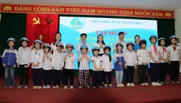 Tập huấn kỹ năng xử lý tình huống khi tham gia giao thông cho 100 hội viên phụ nữ và trẻ em