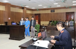 Mua bán, tàng trữ pháo hoa nổ dịp Tết Bính Ngọ, 3 bị cáo hầu tòa