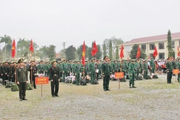 [Cập nhật] Thanh niên các địa phương hăng hái lên đường nhập ngũ