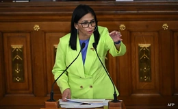 Reuters: Mỹ chuẩn bị cáo trạng đối với Tổng thống lâm thời Venezuela