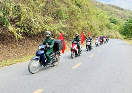 Tuyên truyền lưu động hướng về ngày bầu cử