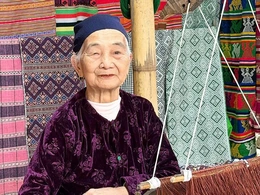 Lá phiếu niềm tin