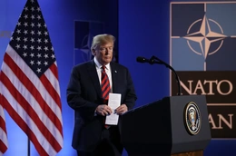 Tổng thống Donald Trump: Mỹ có thể rút khỏi NATO mà không cần Quốc hội