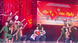 Sôi nổi hội diễn văn nghệ trong vận động viên