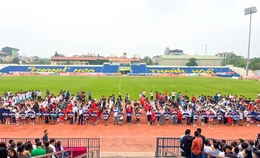 Khởi động giải thể thao dành cho học sinh tiểu học và THCS