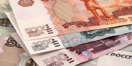 Nga siết quy định mang tiền mặt ruble sang các nước EAEU