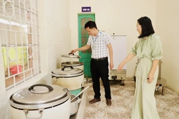 Thành lập 2 đoàn kiểm tra an toàn thực phẩm bếp ăn tập thể trường học