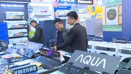 Kích cầu tiêu dùng thúc đẩy tăng trưởng&nbsp;dịch vụ thương mại