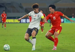 Trận “chung kết” vì danh dự tại Thiên Trường; LĐBĐ Iran cầu cứu FIFA