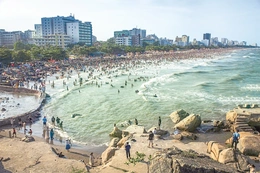 Bản hòa ca của núi và biển