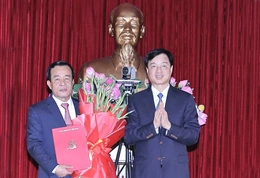 Hình ảnh tại hội nghị công bố quyết định của Bộ Chính trị điều động Thượng tướng Lê Đức Thái giữ chức Bí thư Tỉnh ủy Thanh Hóa