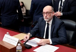 Giám đốc ngân sách Nhà Trắng điều trần, bảo vệ đề xuất của tổng thống Trump