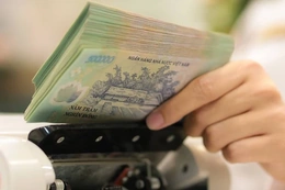 Bộ Chính trị thống nhất tăng lương mức cơ sở lên 2,53 triệu đồng từ ngày 1/7