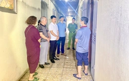 Thăm hỏi gia đình có căn hộ chung cư cháy trong đêm