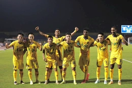 UBND tỉnh Nghệ An cam kết giúp SLNA đủ điều kiện dự V.League 2026/2027; PSG thắng nghẹt thở Bayern Munich