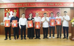 Phường Hạc Thành ra mắt mô hình gắn mã QR tiếp nhận ý kiến phản ánh của Nhân dân