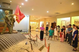 Vinh dự tô thắm trang sử vàng của dân tộc
