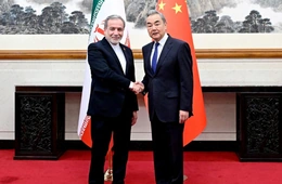 Trung Quốc kêu gọi chấm dứt xung đột Iran, mở lại eo biển Hormuz
