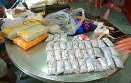 Triệt phá đường dây ma túy xuyên quốc gia, thu giữ hơn 23 kg ma túy