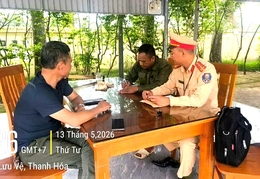 Tài xế vượt gác chắn đường sắt bị phạt 11 triệu đồng