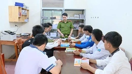 Gieo mầm thiện,&nbsp;giữ bình yên từ gốc