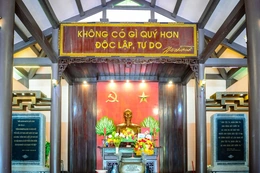Khu tưởng niệm Bác Hồ - điểm đến tháng 5