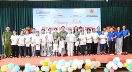 Tết thiếu nhi ở Làng Trẻ em SOS Thanh Hóa