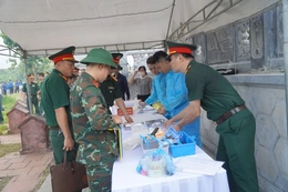 Lấy mẫu, bàn giao hài cốt liệt sĩ tại nghĩa trang liệt sĩ Quảng Xương