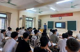 Đồng hành cùng học sinh THPT ôn thi “nước rút”