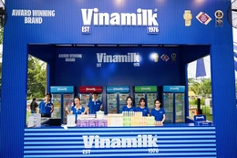 Hàng nghìn trẻ em hào hứng “chơi để học” cùng Vinamilk tại Phú Mỹ Hưng