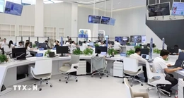 Trung Quốc ra mắt trạm điện đúc sẵn cho AI đầu tiên trên thế giới