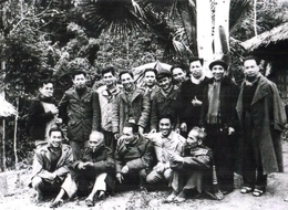 Sáng ngời tinh thần yêu nước, vững bền khí tiết người cộng sản