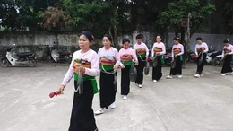 Bảo tồn bản sắc văn hóa&nbsp;dân tộc Mường ở xã Cẩm Vân