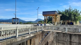 Giữ bình yên nơi đầu nguồn Cửa Đạt