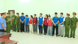 Công an Thanh Hóa triệt phá đường dây buôn lậu kim cương xuyên quốc gia