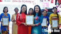 Trao giải Cuộc thi ảnh trực tuyến “Mái ấm gia đình - Điểm tựa yêu thương”